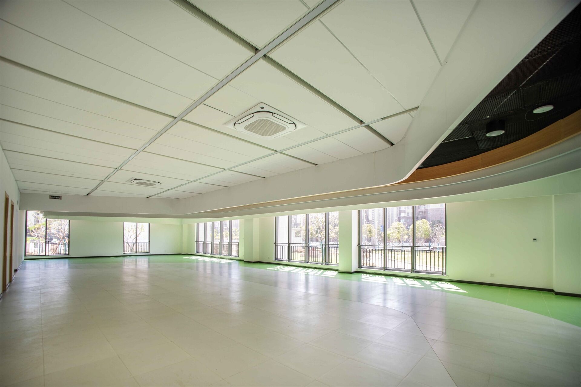 南京莱爵公学